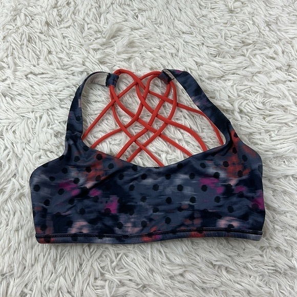 🔥$SALE$🔥 Lululemon Free To Be *Wild Windy Blooms Regal Plum Multi / Alarming - Picture 1 of 3